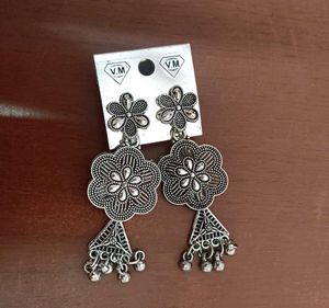 Floral Dangle Earrings