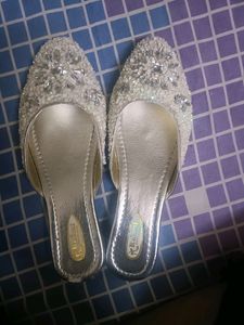 New Without Tag Party Wear Slippers In 39 Number