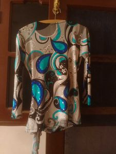 Stylish Swirl Print Wrap Top