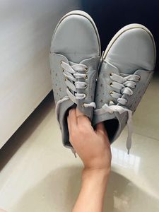 Casual Shoe