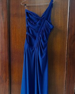 Elegant One Shoulder Royal Blue Gown