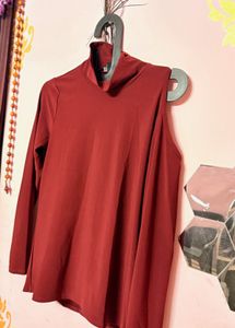 Burgundy Cold Shoulder Turtleneck Top