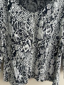 Black &amp; White Snake Print Top