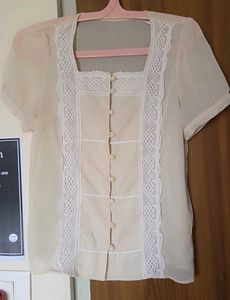 Chic Lace Trim Tunic Top