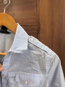 H&amp;M Striped Fitted Shirt