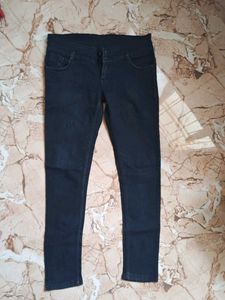 Dark Wash Skinny Jeans