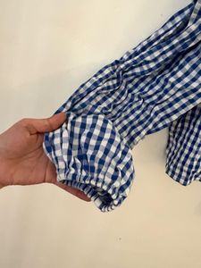 Gingham cold -Shoulder Top