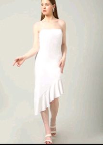 Elegant White Strapless Ruffle Dress