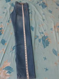 Light Wash Straight Jeans