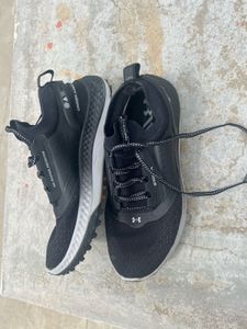 Under Armour Black Running Shoes