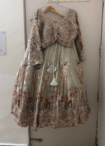 🆕Embroidered Sequin Designer Lehenga Champagne