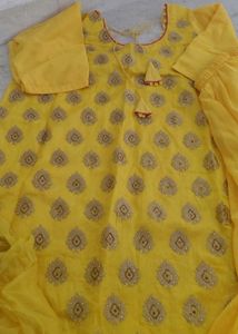 Elegant Yellow Embroidered Kurta Set