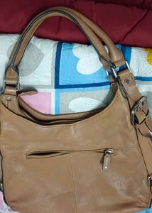 tan leather hobo bag