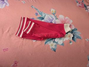 💖 Barbie Pink Ribbed Knit Top | Trendy Y2K