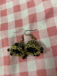 Elegant Black Jhumka Earrings