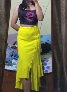Midi Skirt With Cute White Top.