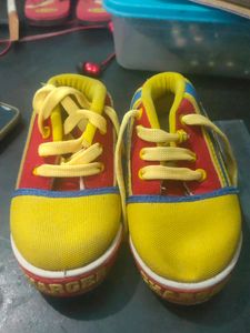 Kids Shoe