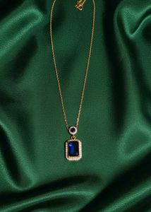 Elegant Jewelry Set