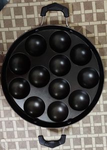 NEW NONSTICK APPUM PATRA WITH STAINLESS STEEL LID+ FREE SCRUBBER AND STICK(12 Cups)
