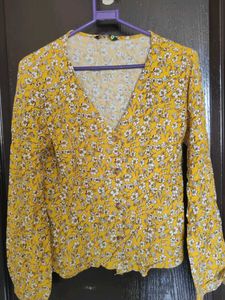Yellow Floral Button-Up Blouse Top