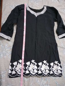 Elegant Black Kurta Set with White Embroidery