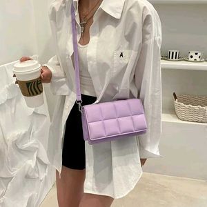 Stylish Lavender sling/crossbody Bag