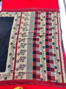 Elegant Black 🖤 Saree with Unique Design