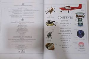 DK Ultimate Family Visual Dictionary