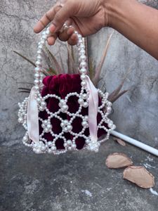 Elegant Pearl Beaded Clutch Bag