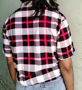 Stylish Plaid Button-Up Shirt