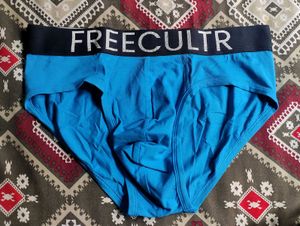 (New unused)FREECULTR Blue Briefs