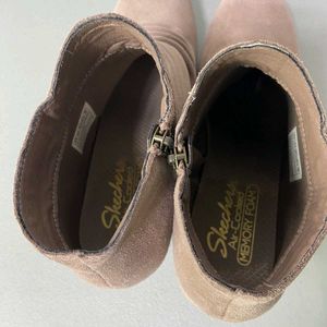 Sketchers Taupe Suede Ankle Boots