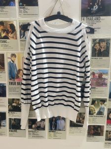 Korean top