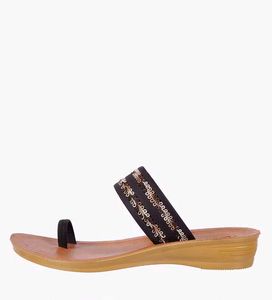 🖤 Embellished Wedge Sandals