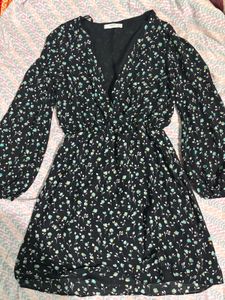 Mango Mini Dress 🖤