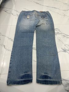 Distressed Light Wash  Jeans
