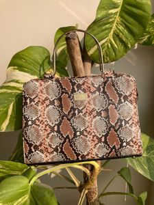 Chic Snakeskin Handbag