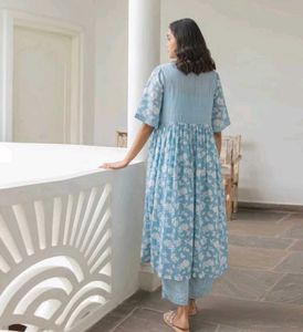 Blue Floral Print Kurta Set