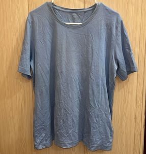 2 Crew Neck T-Shirts