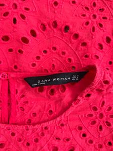 Zara Red cotton Broderie Anglaise crop Top