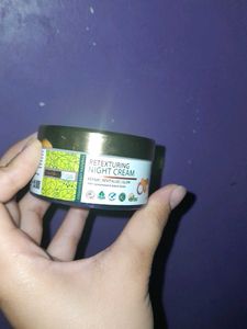 Retexturing Night Cream