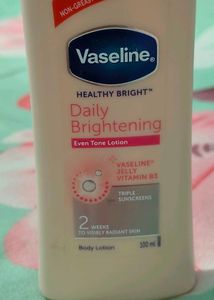 Vaseline Daily Brightening Body Lotion