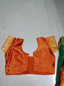 Green 💚 Pattu Saree With Blouse