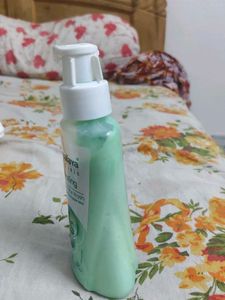 Himalaya Hydrating Aloe Vera Face Wash