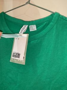H&amp;m Women Crop Tee