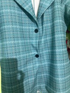 Chic Plaid Blazer