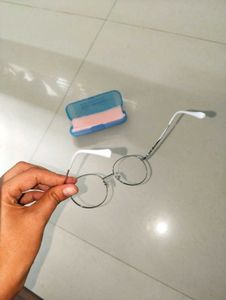 Round Frame Glasses with Case (unused)
