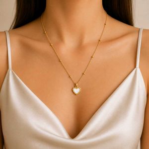 Chic Heart Pendant Necklace