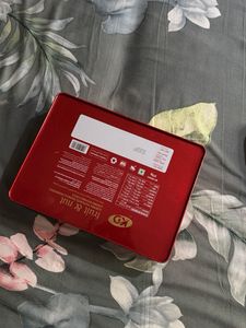 KD Fruit &amp; Nut Chocolate Tin