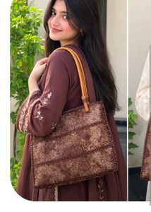 Stylish Woven Hobo Bag
